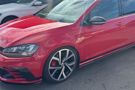 VW Golf