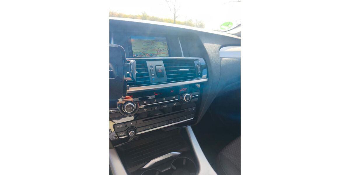 BMW X3 76.000 km 15.500 &euro; Bremen 28277