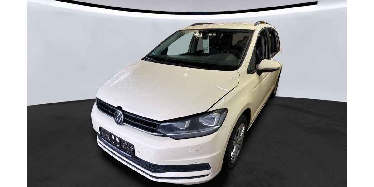 VW Touran 207.180 km 15.990 &euro; Braunschweig 38122
