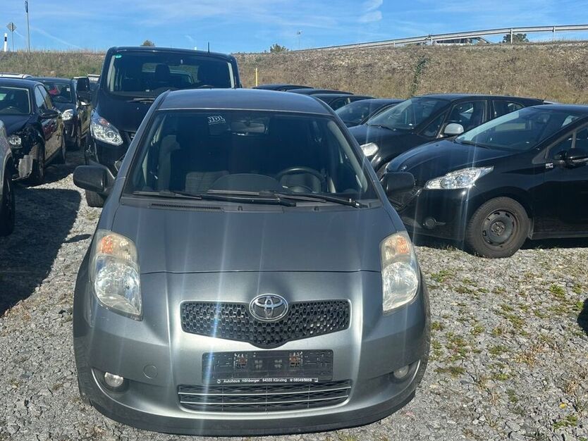Yaris