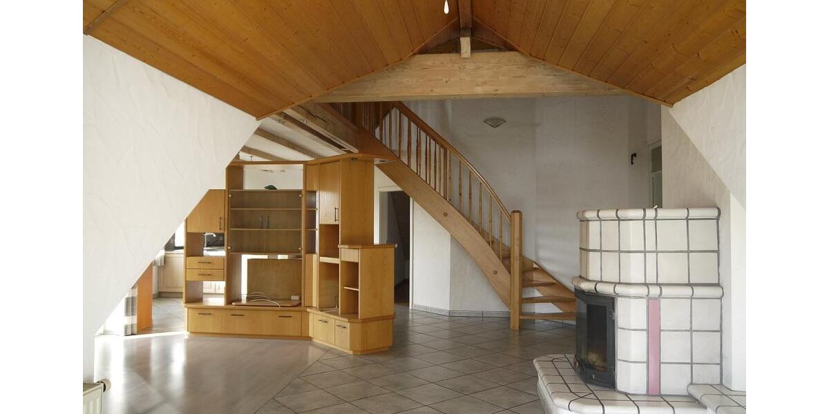 Dachgeschoßwohnung Blaubeuren - 5.5 Zimmer, 140 m&sup2;, 367.000&euro; | Angebot:26121968