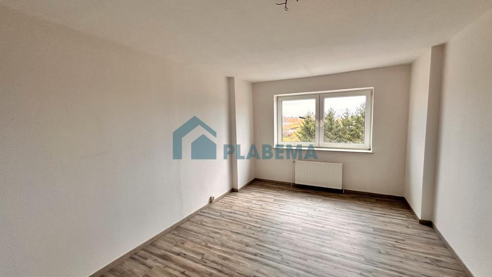 Etagenwohnung Lübz - 4 Zimmer, 85 m&sup2;, 655&euro; | Angebot:26586702
