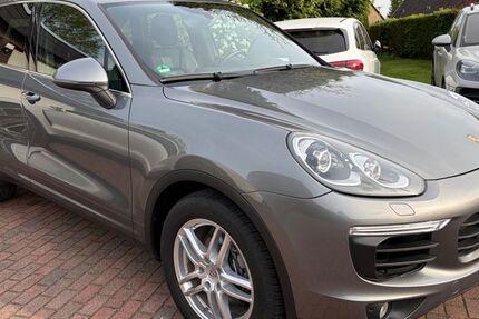 Porsche Cayenne 197.000 km 24.770 &euro; Henstedt-Ulzburg 24558