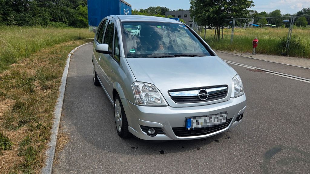 Opel Meriva 136.000 km 2.200 &euro; Markdorf 88677