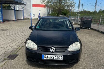 VW Golf 197.000 km 2.250 &euro; Rastatt 76437