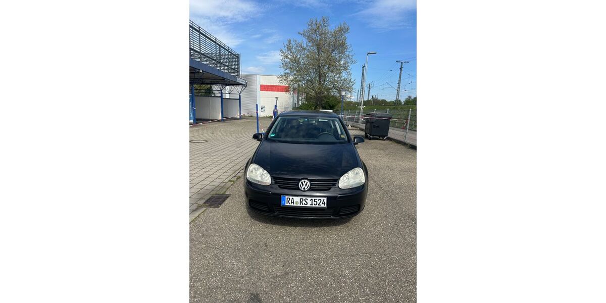 VW Golf 197.000 km 2.250 &euro; Rastatt 76437