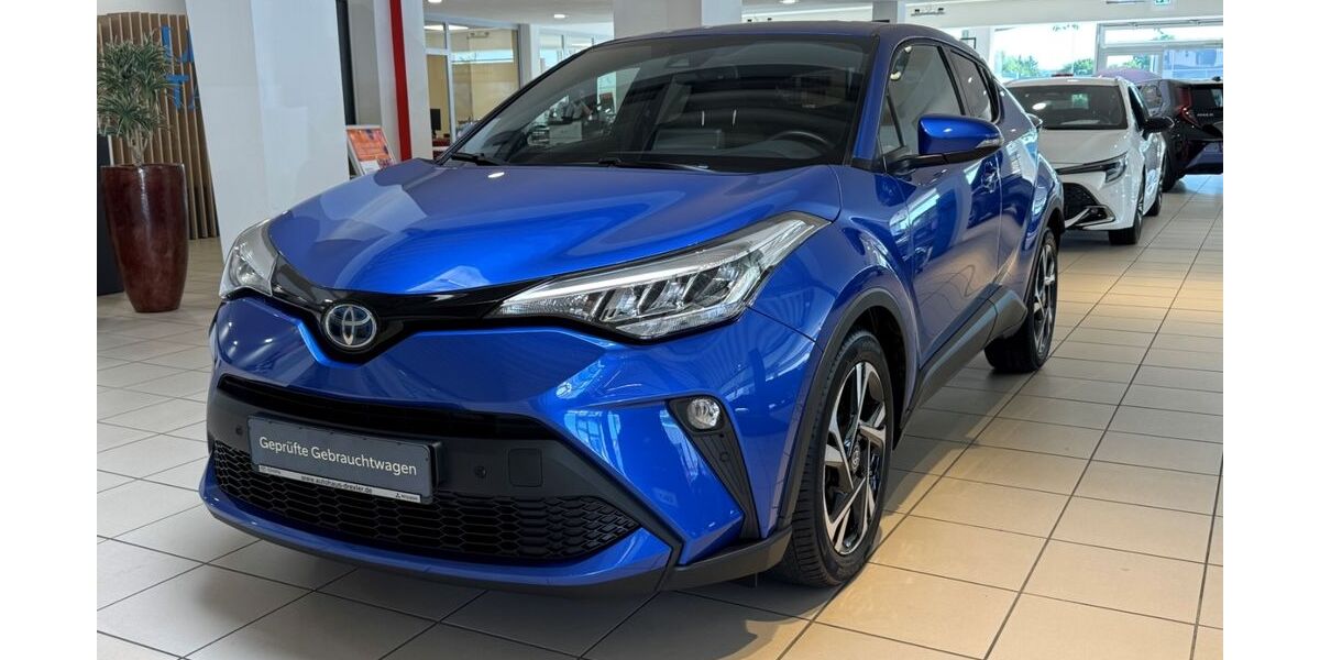 Toyota C-HR 17.600 km 26.499 &euro; Bruchsal 76646