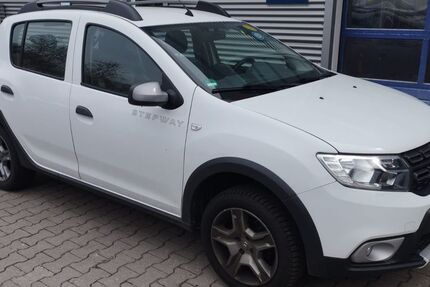 Dacia Sandero 127.800 km 5.200 &euro; Regensburg 93053