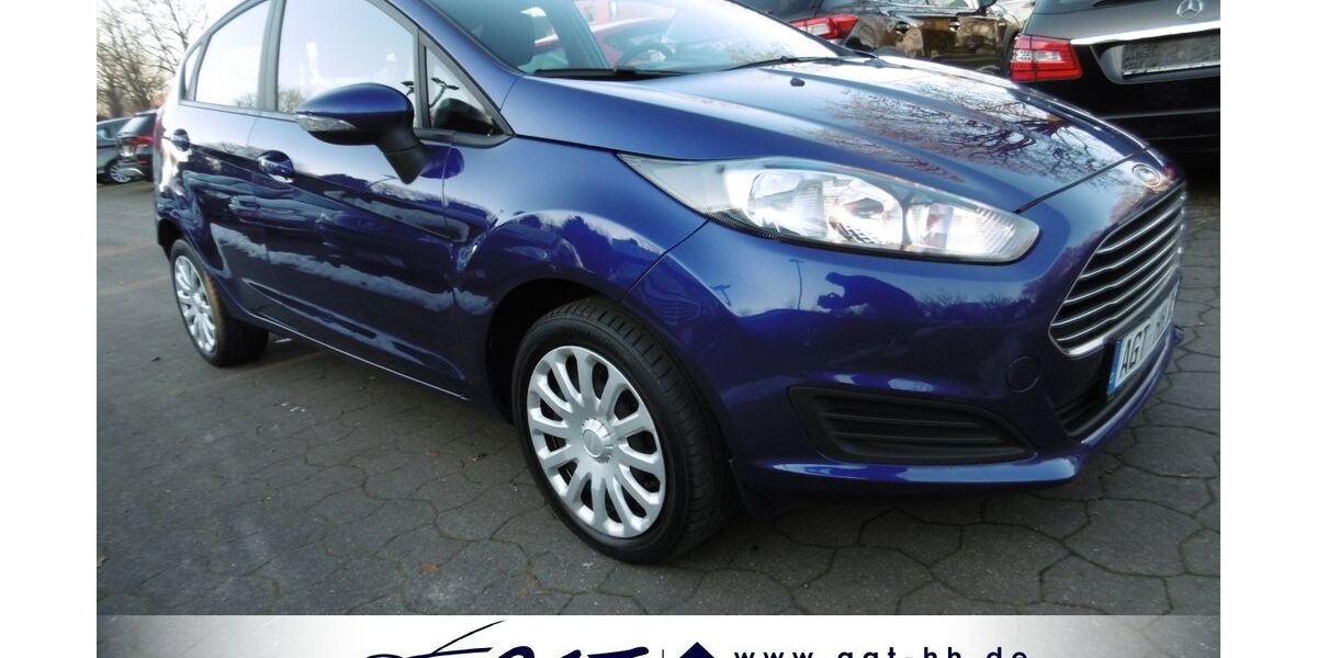 Ford Fiesta 128.537 km 4.890 &euro; Hamburg 22459