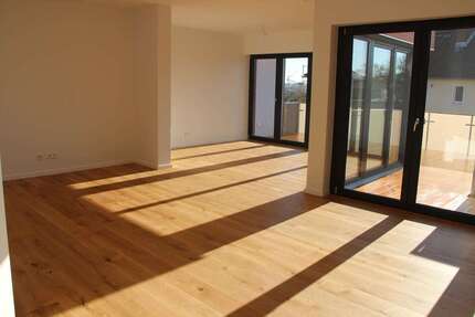 Haus zum Mieten in Wiesbaden 2.450 € 109.1 m² 3 zimmer