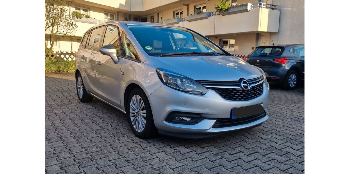 Opel Zafira Tourer 88.000 km 12.400 &euro; Essen 45329
