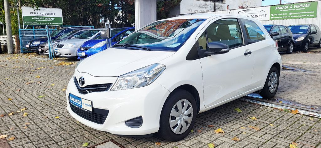 Toyota Yaris 104.900 km 4.390 &euro; Ludwigshafen am Rhein 67059