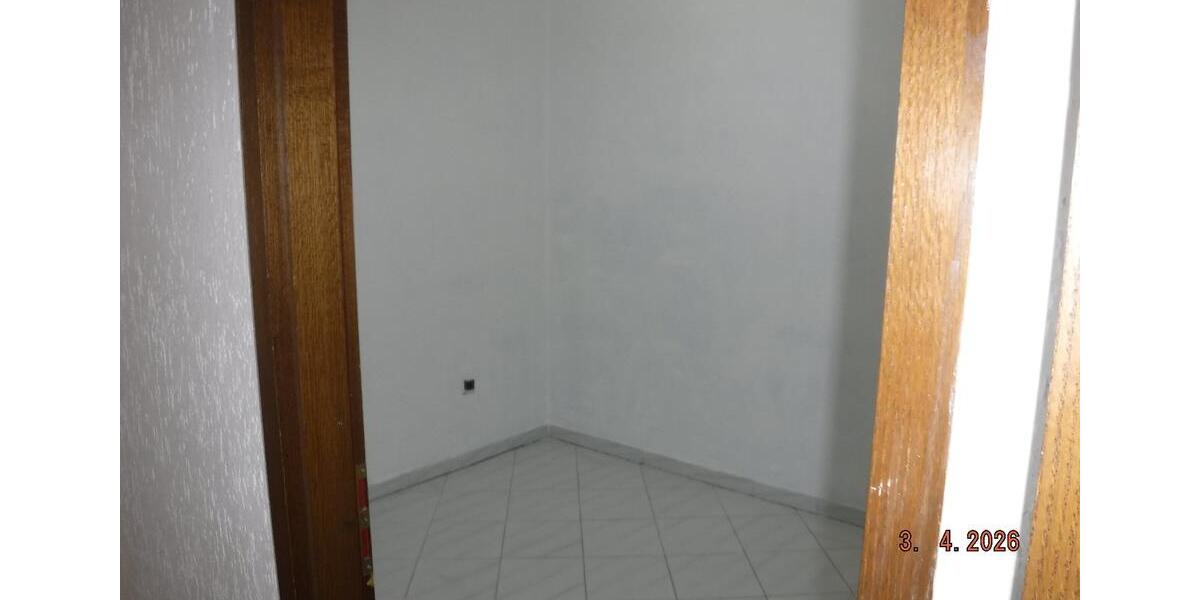 Etagenwohnung Bexbach - 3.5 Zimmer, 95 m&sup2;, 560&euro; | Angebot:26088890