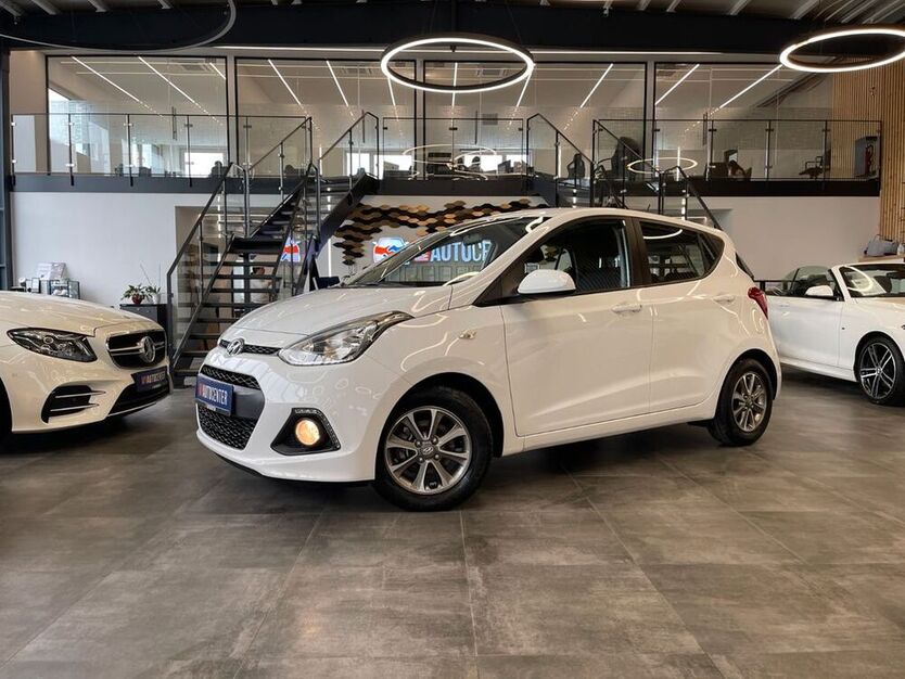 i10