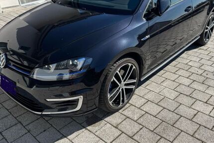 VW Golf 108.444 km 16.999 € Tännesberg 92723