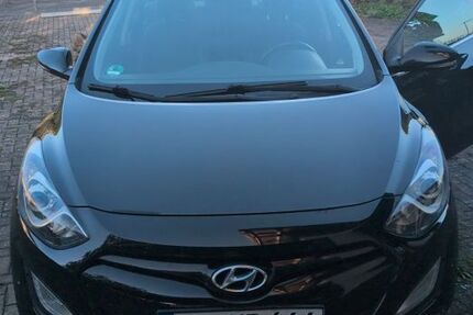 Hyundai i30 146.644 km 8.700 &euro; Eichen 57632