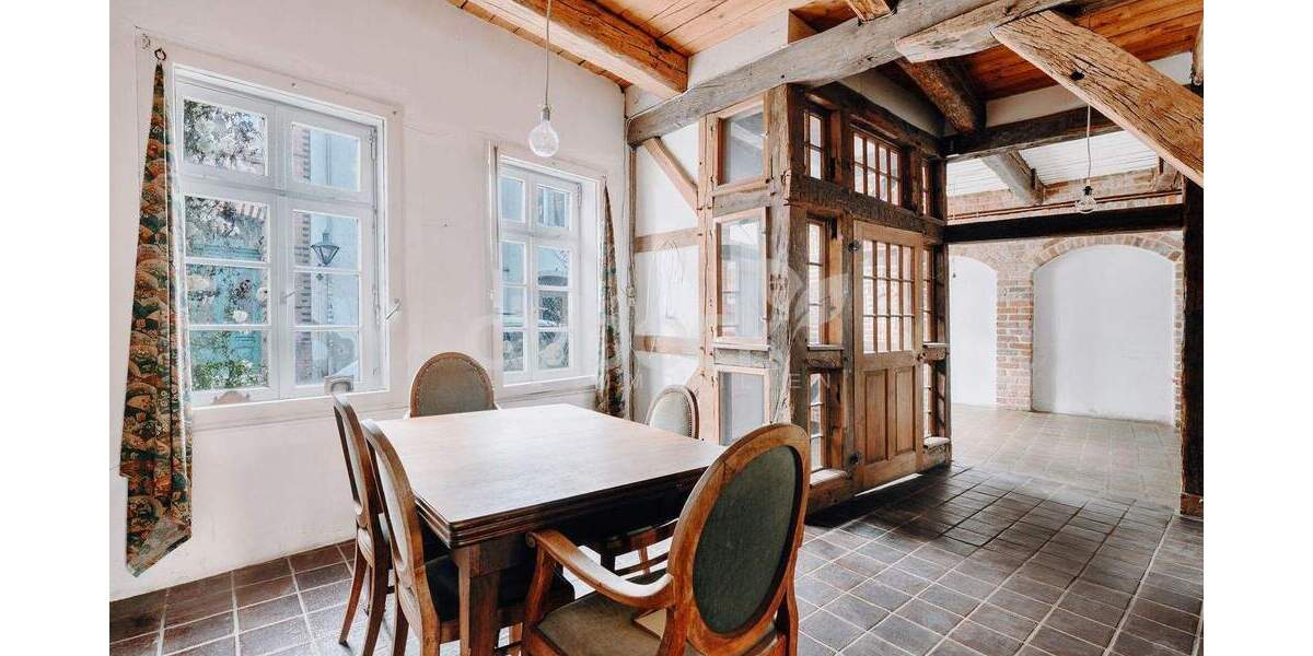 Mehrfamilienhaus, Wohnhaus Lüneburg Altstadt - 6 Zimmer, 199 m&sup2;, 519.000&euro; | Angebot:25801437