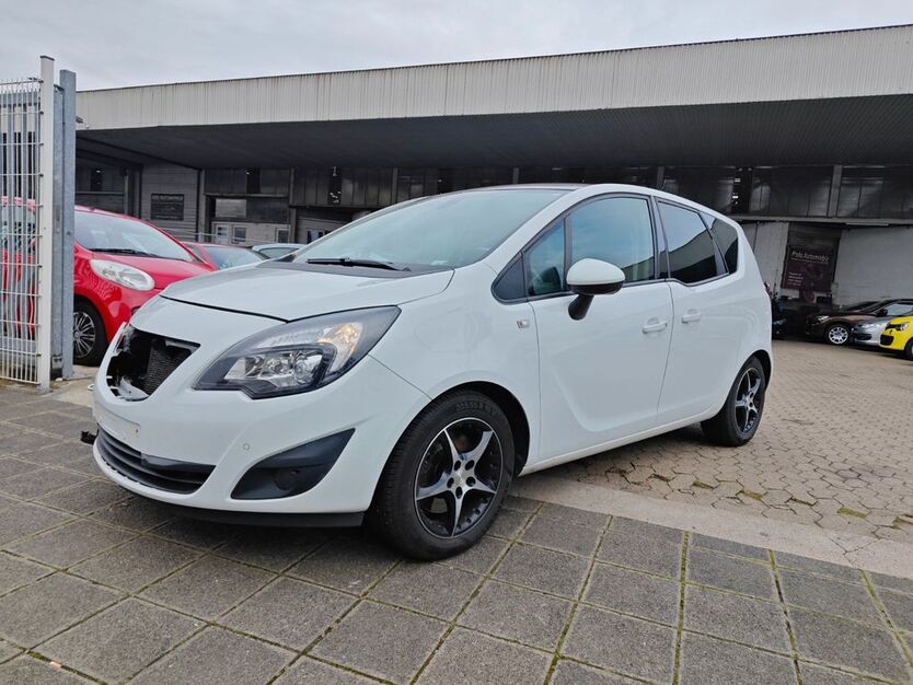 Opel Meriva 108.000 km 2.400 € Nürnberg 90439