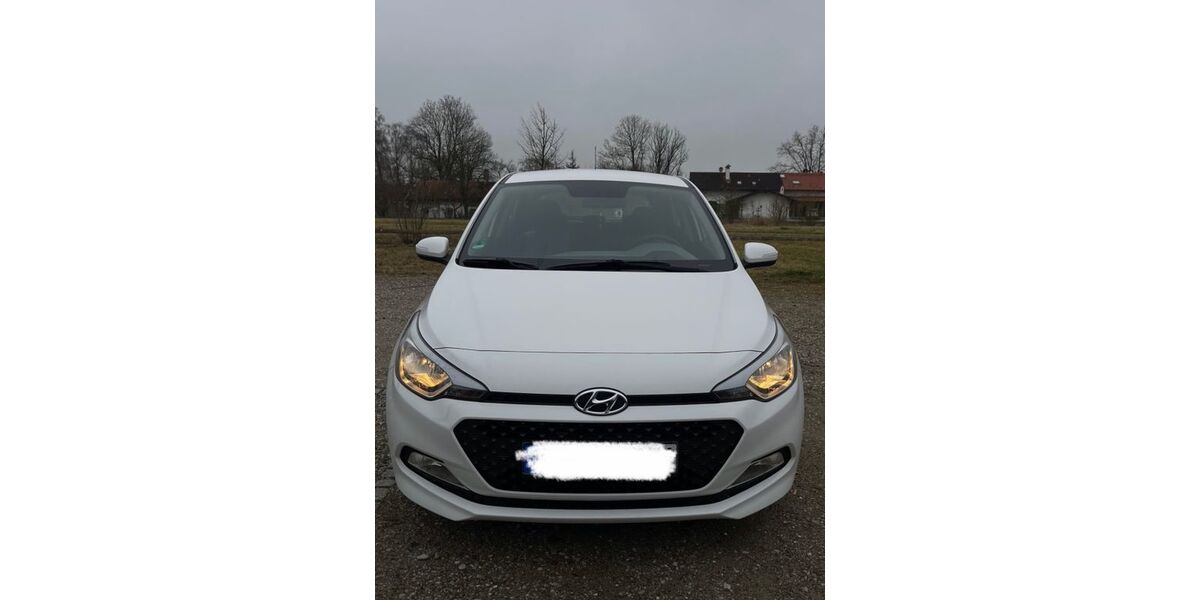 Hyundai i20 101.371 km 10.990 &euro; Ampfing 84539