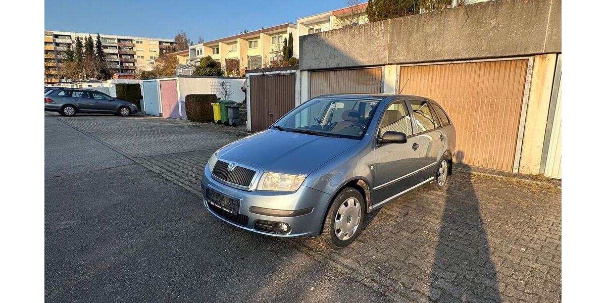 Skoda Fabia 196.168 km 999 &euro; Villingen-Schwenningen 78052