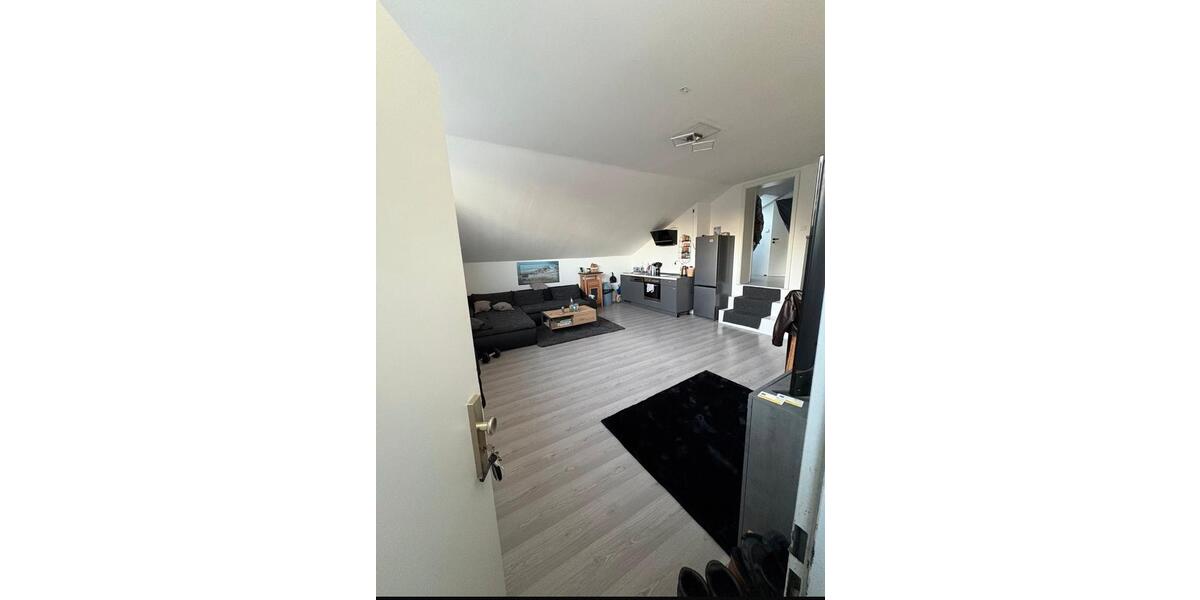 Dachgeschoßwohnung Schortens - 1.5 Zimmer, 50 m&sup2;, 460&euro; | Angebot:26392516