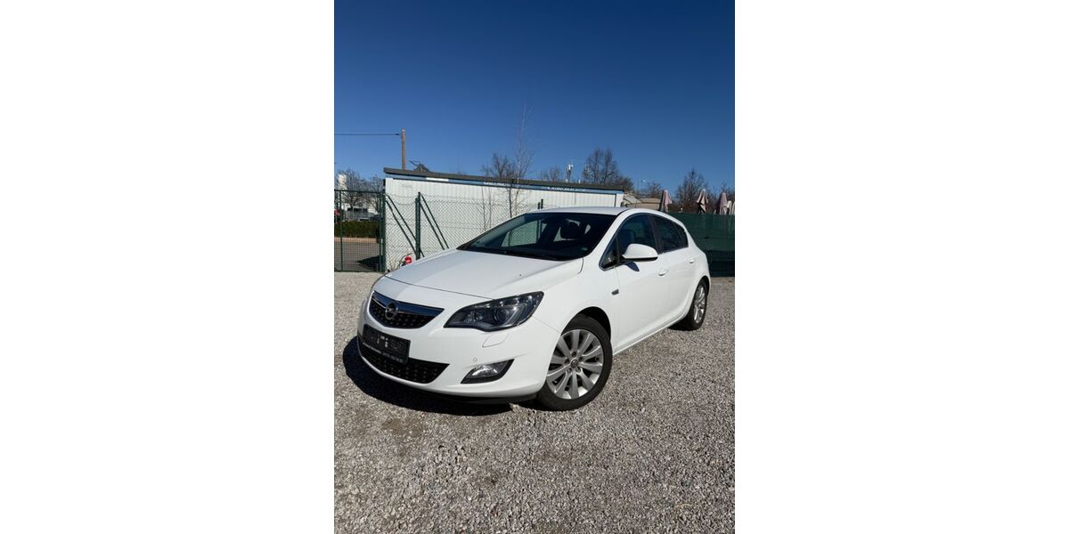 Opel Astra 117.000 km 5.550 &euro; München 81737