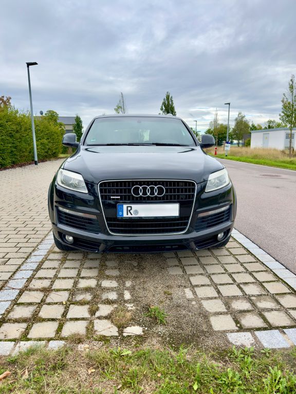 Q7