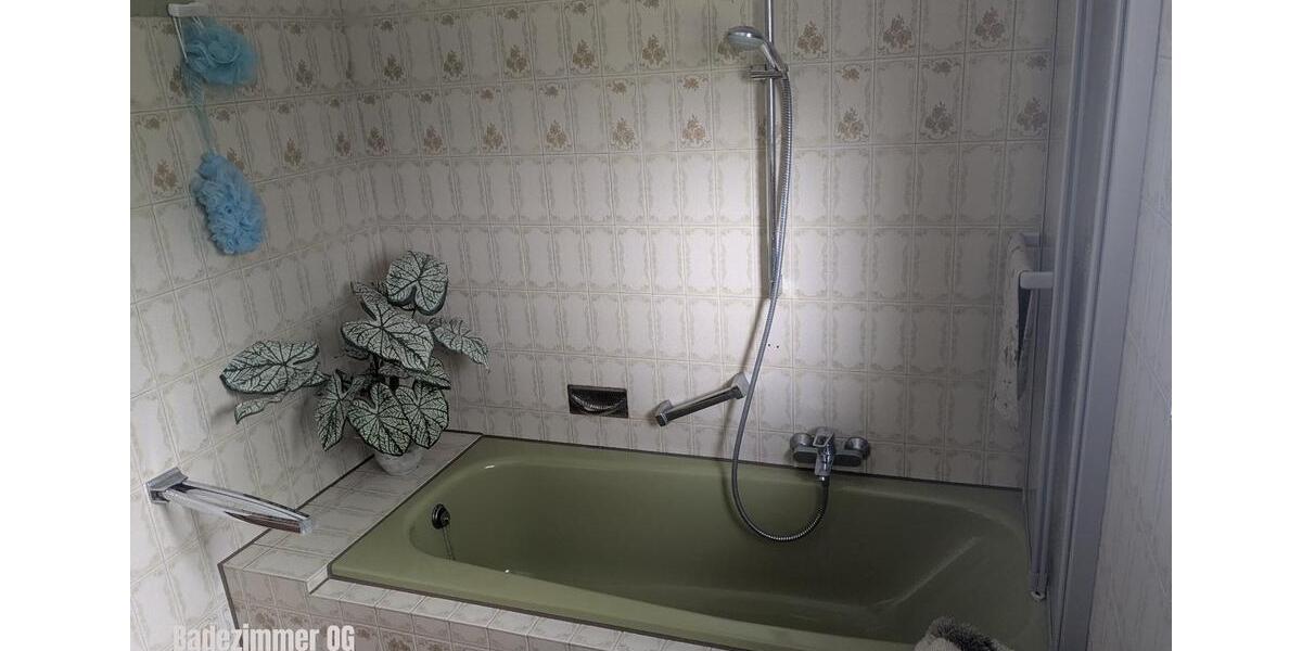 Einfamilienhaus Netphen - 2 Zimmer, 180 m&sup2;, 240.000&euro; | Angebot:26822015