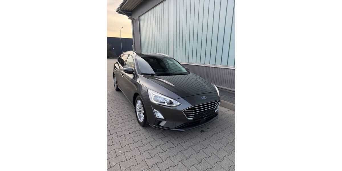 Ford Focus 145.000 km 8.990 &euro; Rüsselsheim 65428