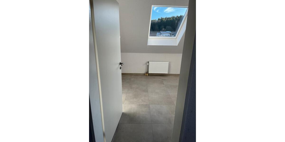 Dachgeschoßwohnung Kall - 2 Zimmer, 56 m&sup2;, 650&euro; | Angebot:24360996