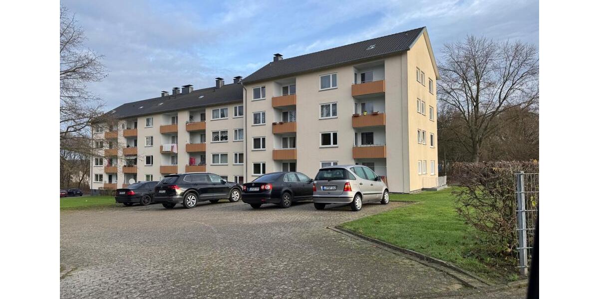 Erdgeschoßwohnung Lage - 2 Zimmer, 63 m&sup2;, 105.000&euro; | Angebot:24742994