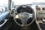 Toyota Auris 1.4 VVT-i Team - Klima - TÜV 02/28 - 70.835 km 5.980 &euro; Euskirchen 53881