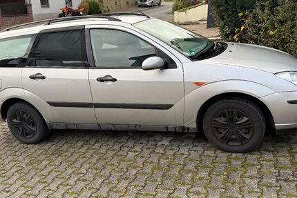 Ford Focus 128.800 km 1.100 &euro; Weilrod 61276