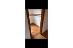 Dachgeschoßwohnung Marlow - 3 Zimmer, 90 m&sup2;, 800&euro; | Angebot:25717872