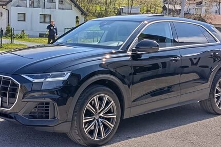 Audi Q8 142.000 km 47.500 &euro; Mönchengladbach 41189