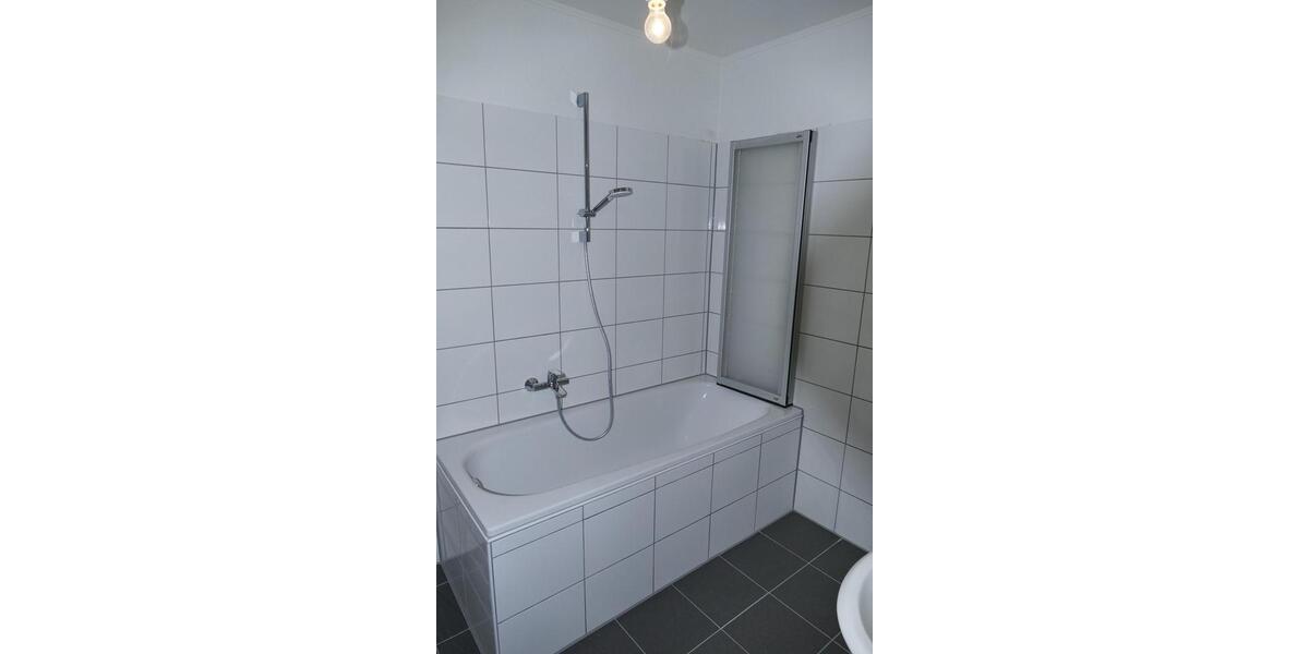 Dachgeschoßwohnung Plaidt - 2 Zimmer, 73 m&sup2;, 690&euro; | Angebot:26398064