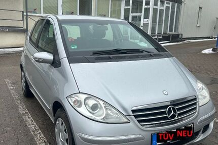 Mercedes-Benz A 170 124.000 km 3.990 &euro; Hamburg 21107