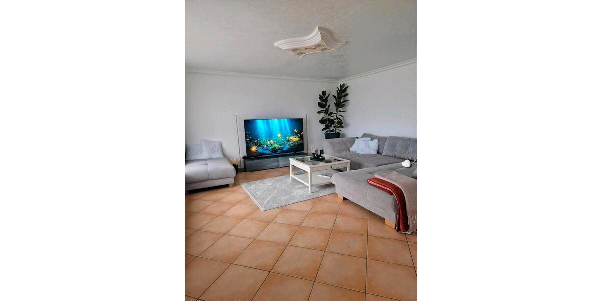 Etagenwohnung Siegen - 2 Zimmer, 85 m&sup2;, 169.000&euro; | Angebot:26375294