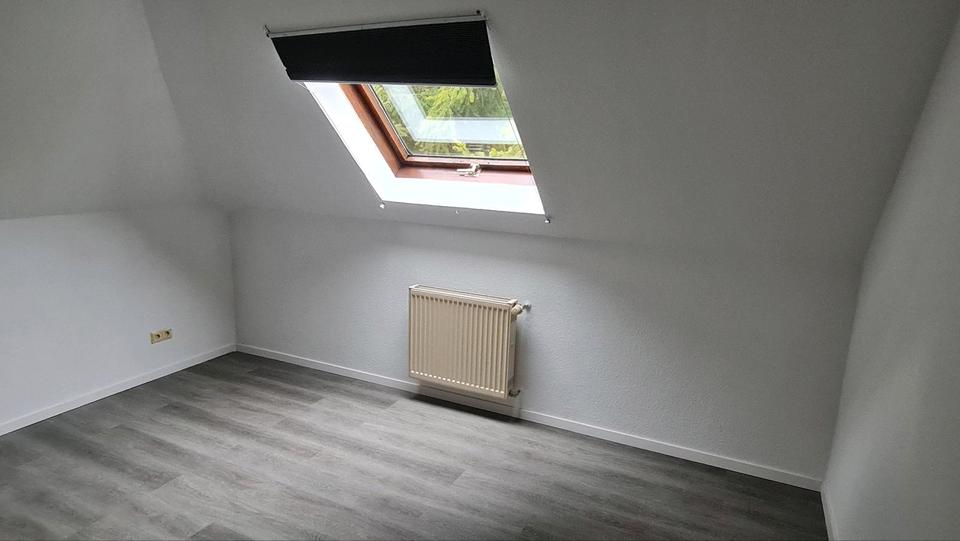 Dachgeschoßwohnung Boxberg - 2 Zimmer, 70 m&sup2;, 600&euro; | Angebot:26693314