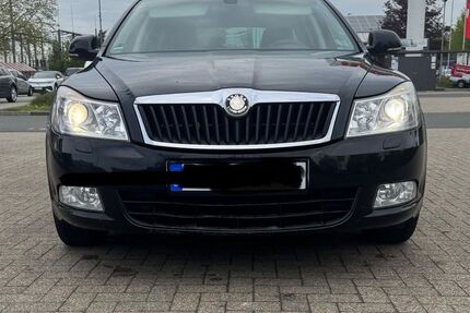 Skoda Octavia 199.683 km 4.299 &euro; Bocholt 46395