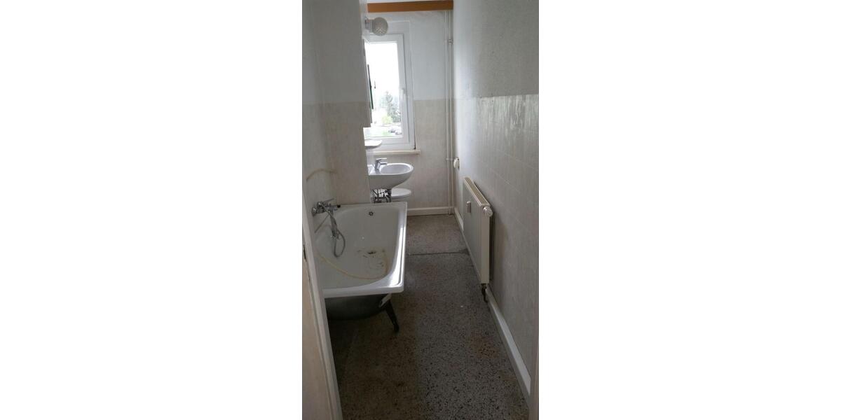 Etagenwohnung Schönheide - 2 Zimmer, 47 m&sup2;, 38.000&euro; | Angebot:23672181