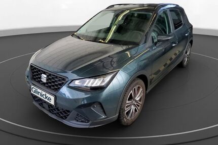 Seat Arona 24.890 km 18.580 &euro; Minden 32427