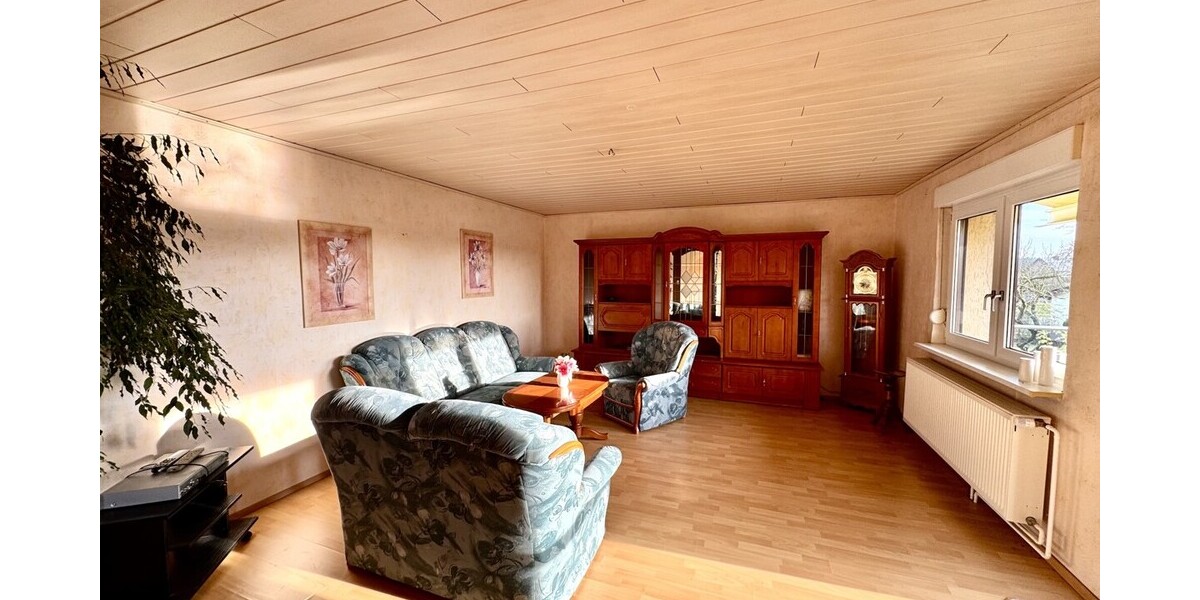 HORN IMMOBILIEN ++ Einfamilienhaus in Tantow mit Einbauküche, Garage und großem Grundstück - Einfamilienhaus Tantow | Angebot:24299209