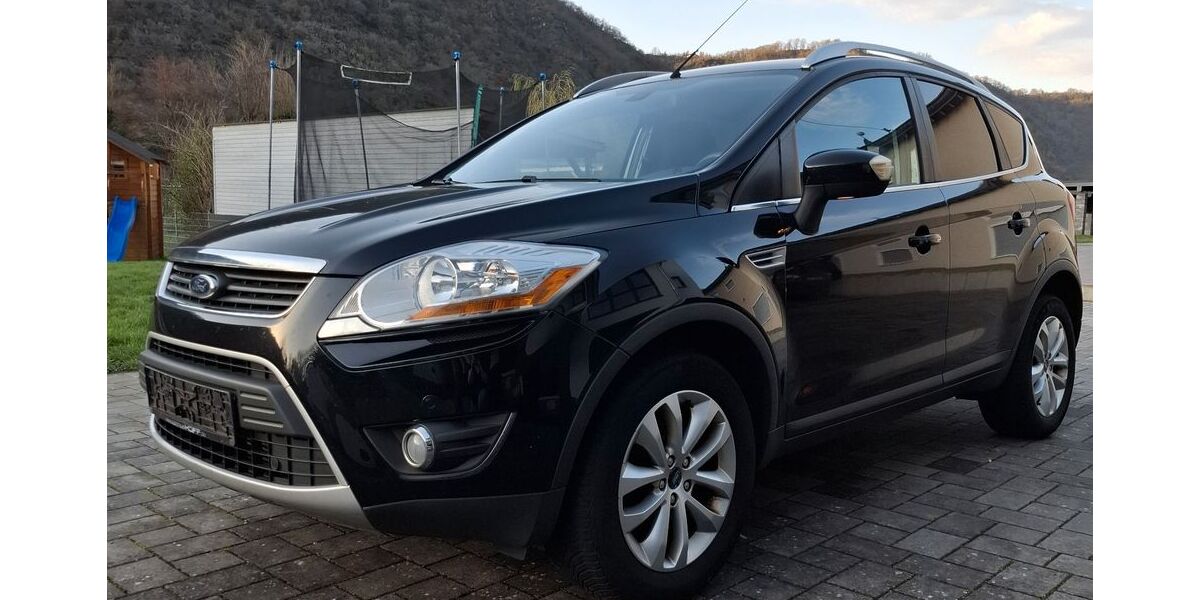 Ford Kuga 235.889 km 4.999 &euro; Burgen 56332