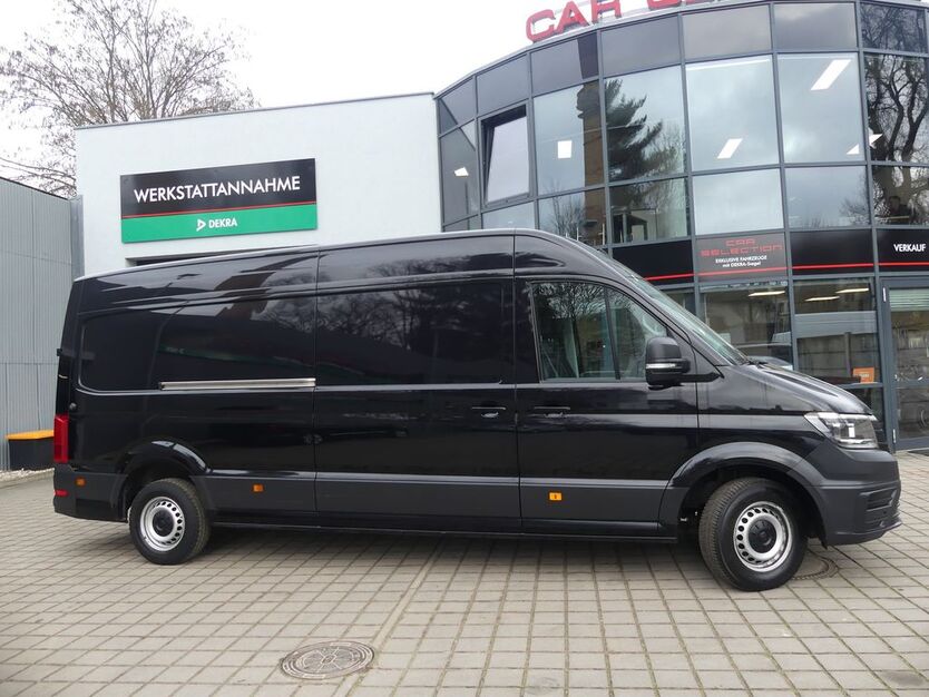 VW Crafter 72.103 km 27.400 € Berlin 13156