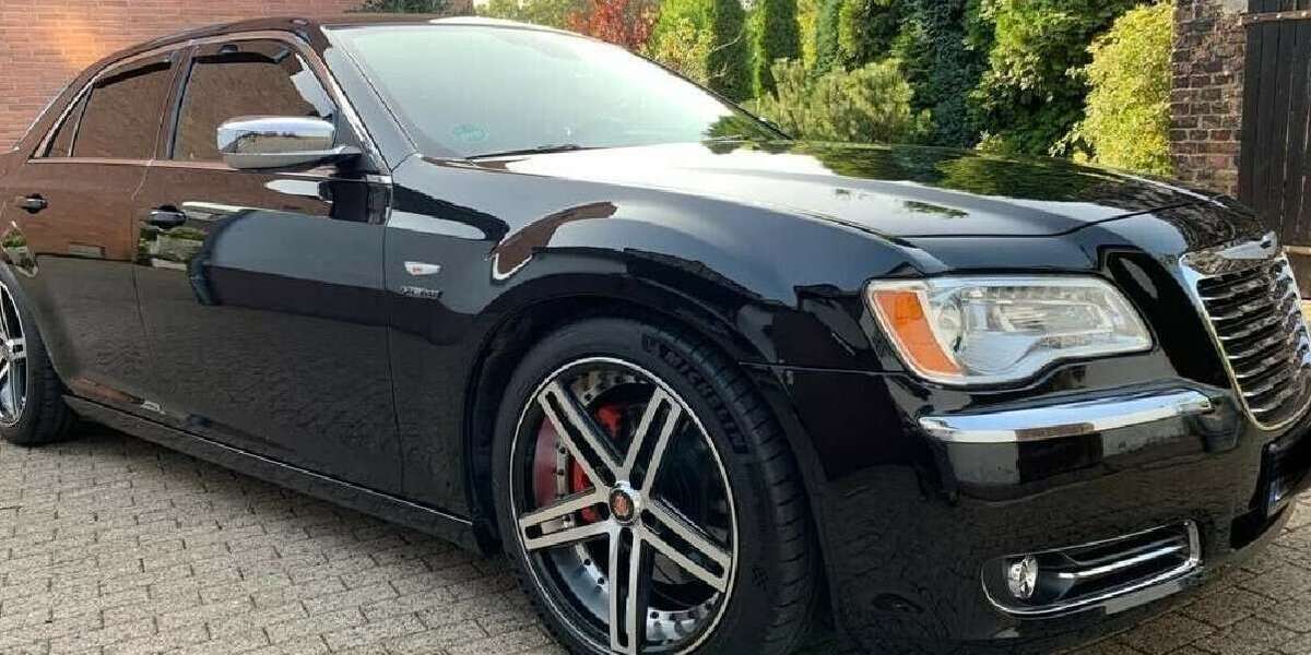 Chrysler 300C 85.000 km 17.400 &euro; Jena 07749