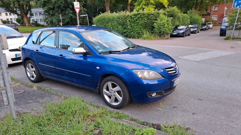 Mazda 3 243.800 km 1.800 &euro; Hamburg 21079