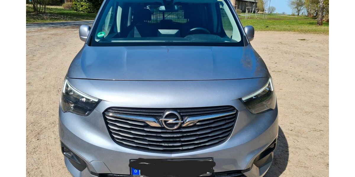 Opel Combo Life 140.200 km 14.300 &euro; Geyer 09468
