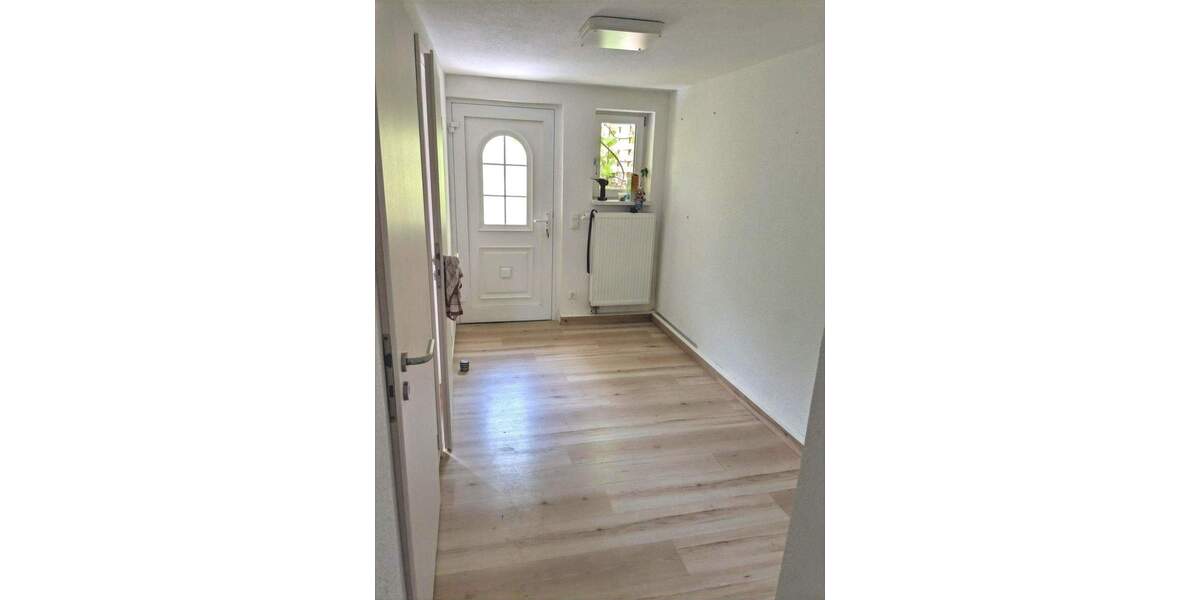 Doppelhaushälfte Oederan - 3 Zimmer, 85 m&sup2;, 152.000&euro; | Angebot:24503978