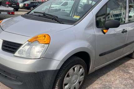 Renault Modus 166.000 km 950 &euro; Seddiner See 14554